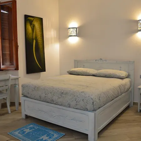 Bed & Breakfast Piazza Sella 40 *
